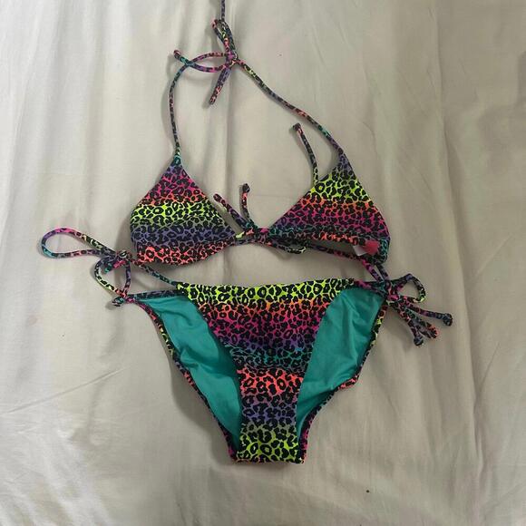Victoria's Secret Other - Y2K Victoria Secret Rainbow Cheetah Print Bikini Set